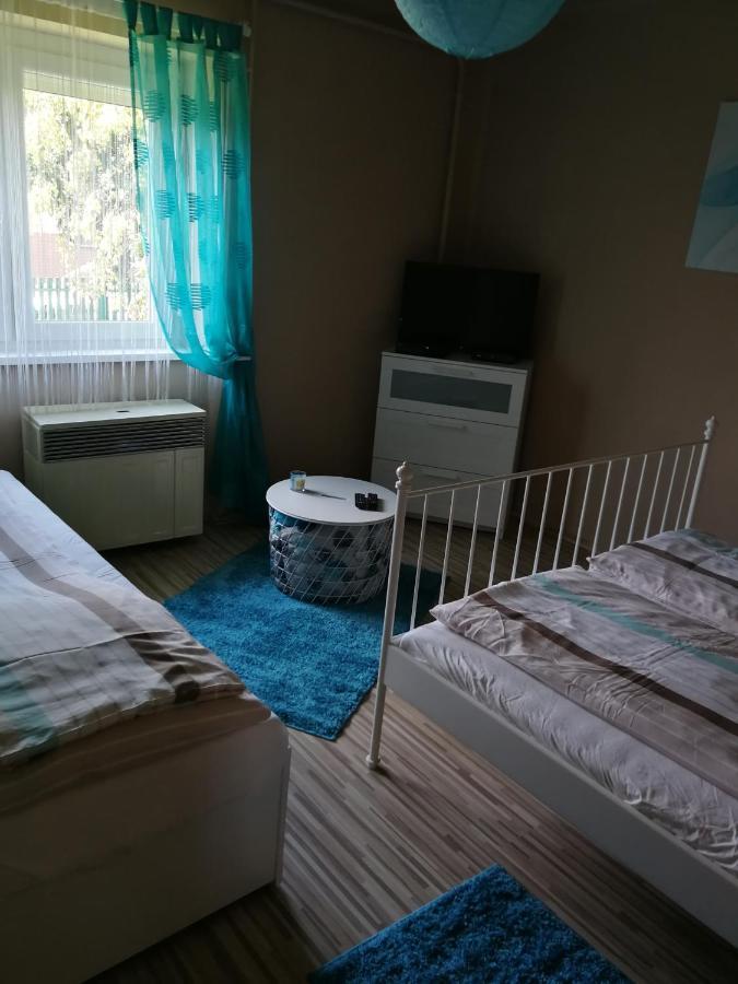 Zso-Ze Apartman Tiszafured Ngoại thất bức ảnh
